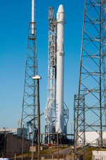 photos/spacex-falcon9-at-launch-complex-40_26244065652_o.jpg