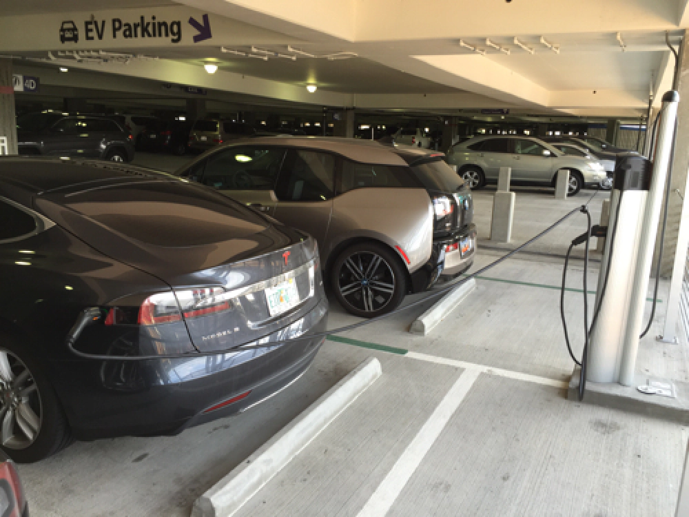 Airport Charger in Charlotte, NC